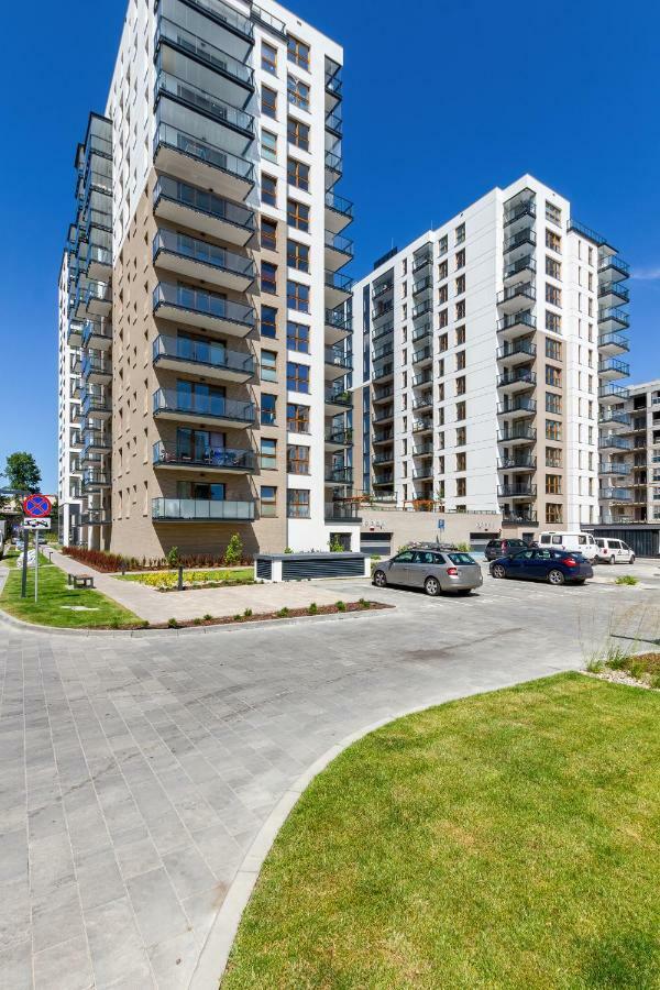 Apartments Zajezdnia Wrzeszcz Gdansk Grudziadzka By Noclegi Renters Esterno foto