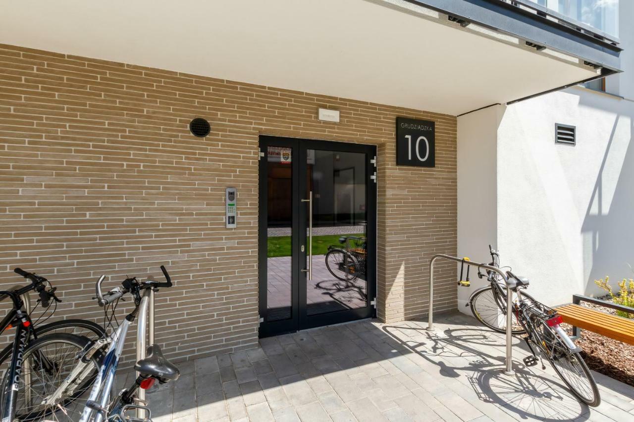 Apartments Zajezdnia Wrzeszcz Gdansk Grudziadzka By Noclegi Renters Esterno foto